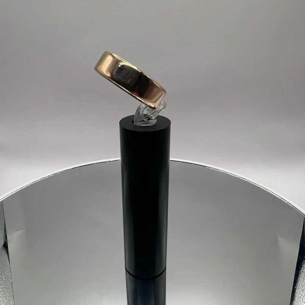 NWT Rose Gold Limited Edition Smart Ring Health/Sleep/Fitness Monitor